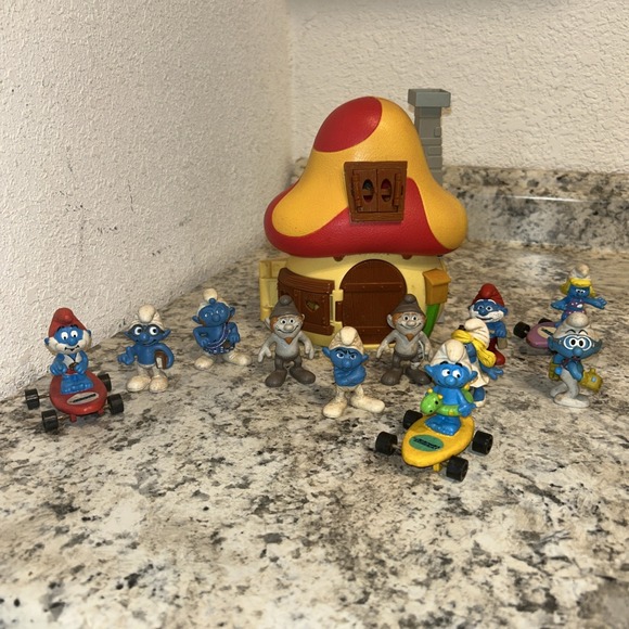 Smurfs Orange Red Mushroom House Playset With‎ Smurf Figures Peyo Jakks 2008 E3